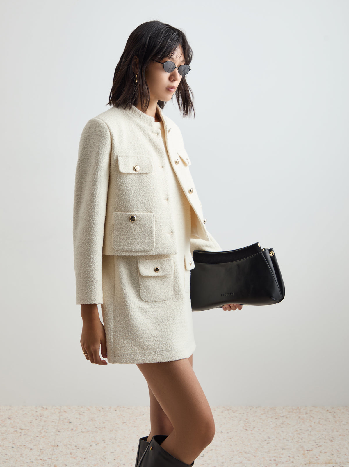 Casaco Tweed curto com botões dourados - DECENIO