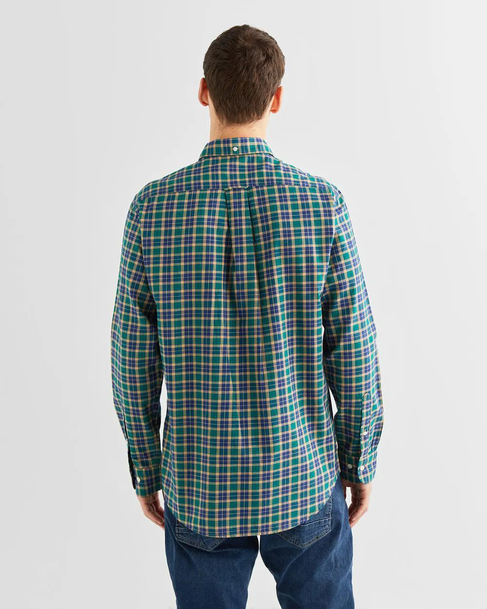 Camisa em sarja leve com padrão de xadrez regular fit - GANT