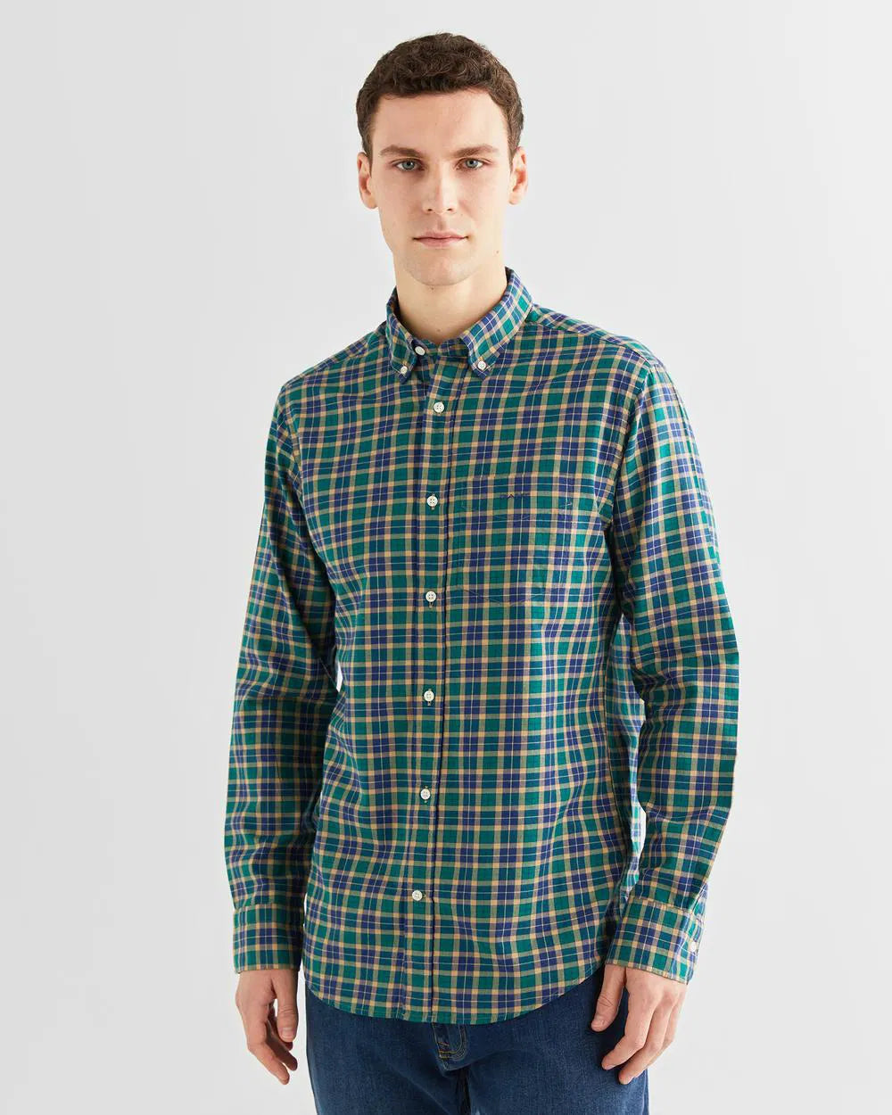 Camisa em sarja leve com padrão de xadrez regular fit - GANT
