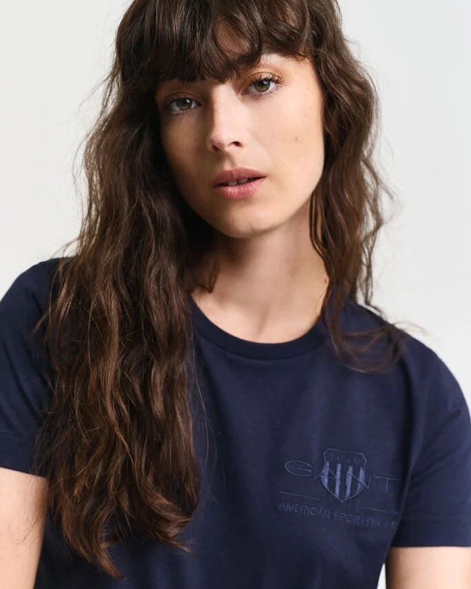 T-shirt Tonal Archive Shield - GANT