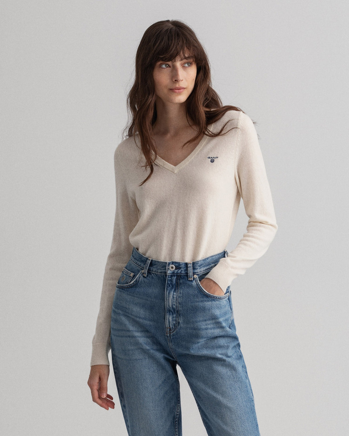 Pulover com decote em V em lã extrafina - GANT