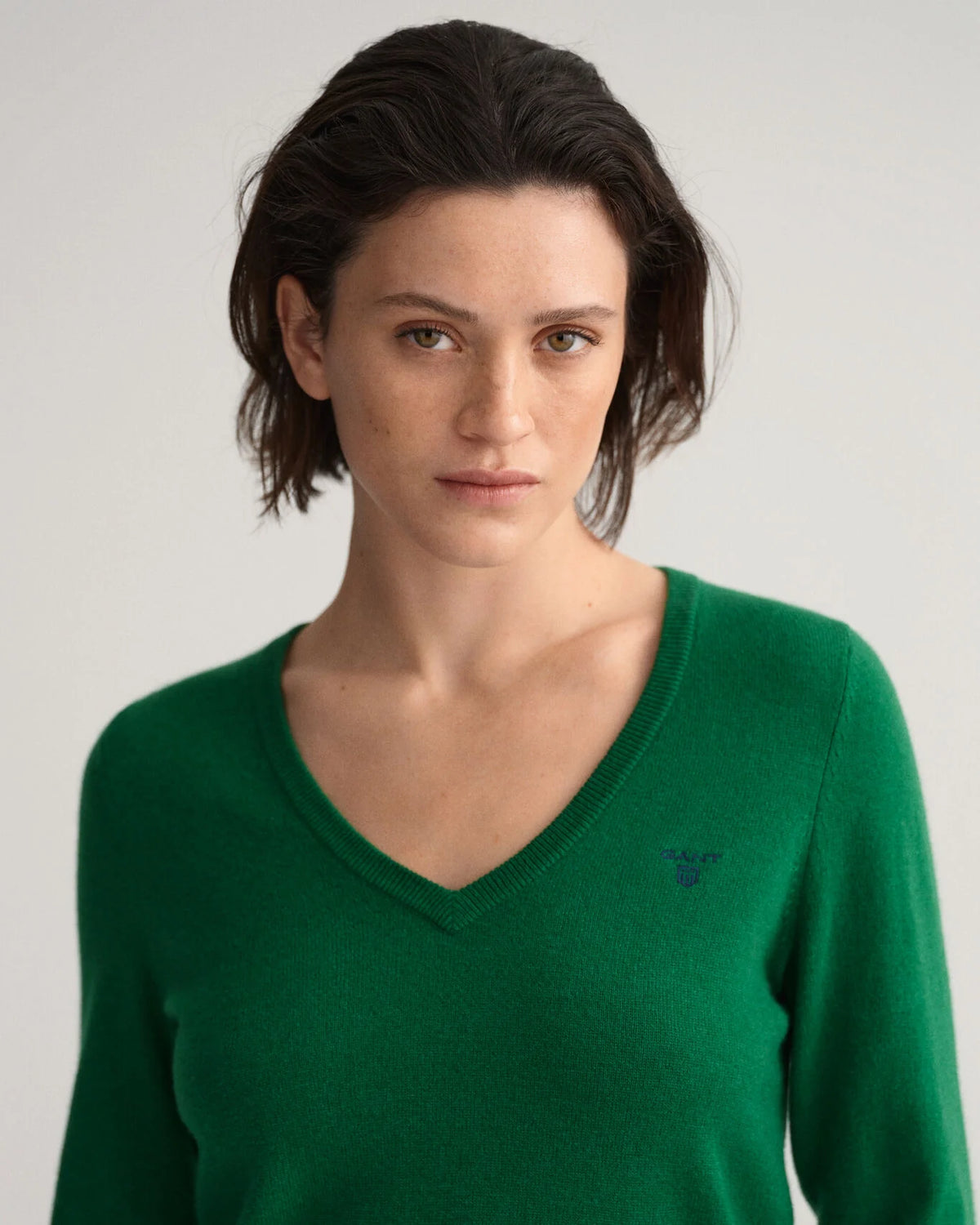 Pulover com decote em V em lã extrafina - GANT