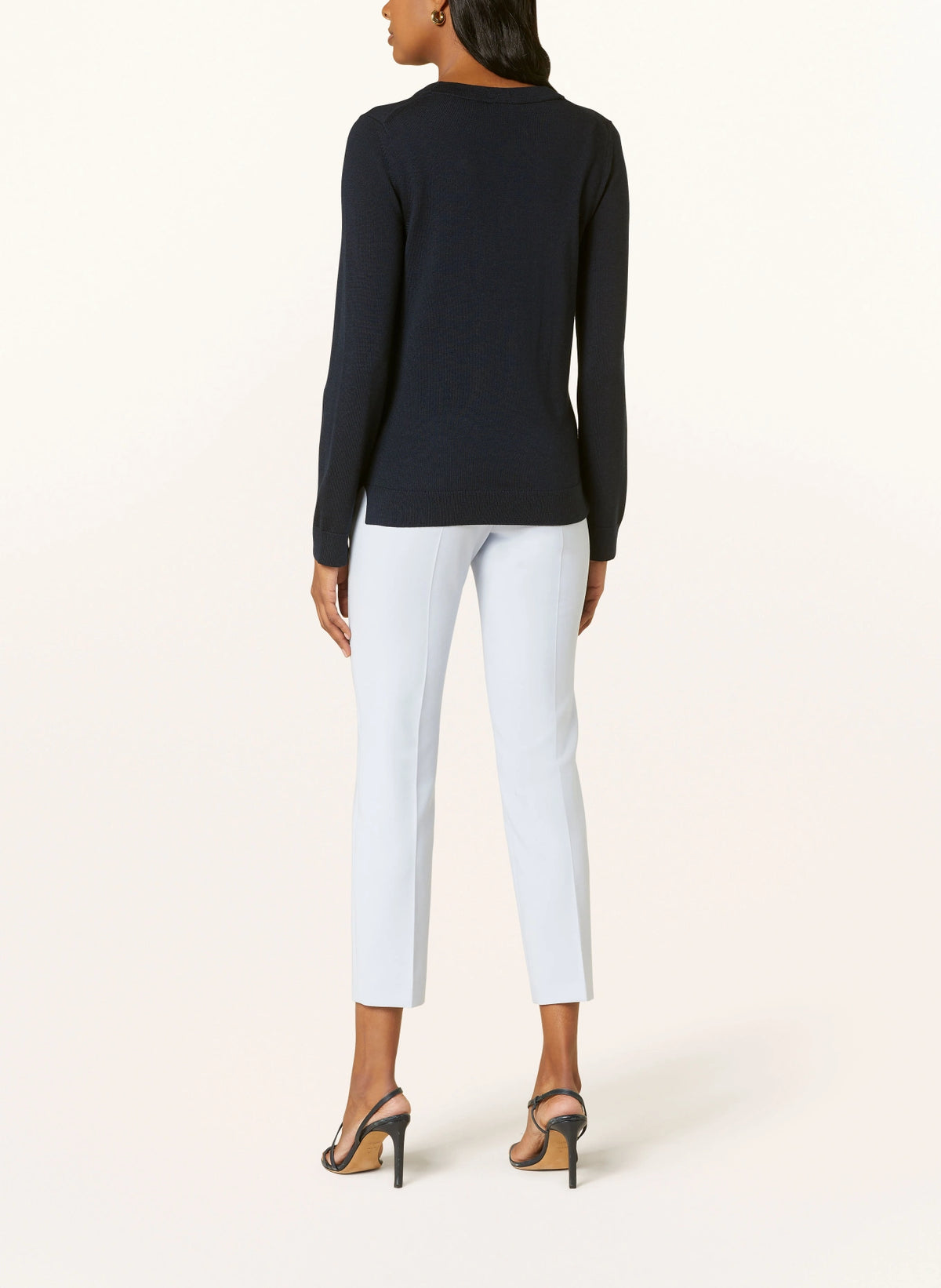 Camisola com gola redonda em lã merino