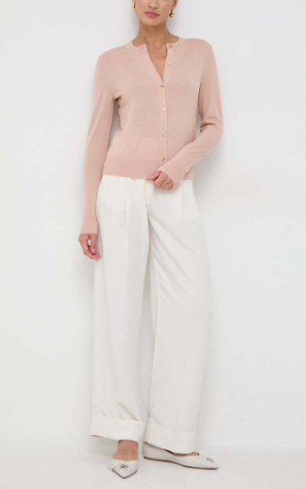 Casaco de lã merino com botões