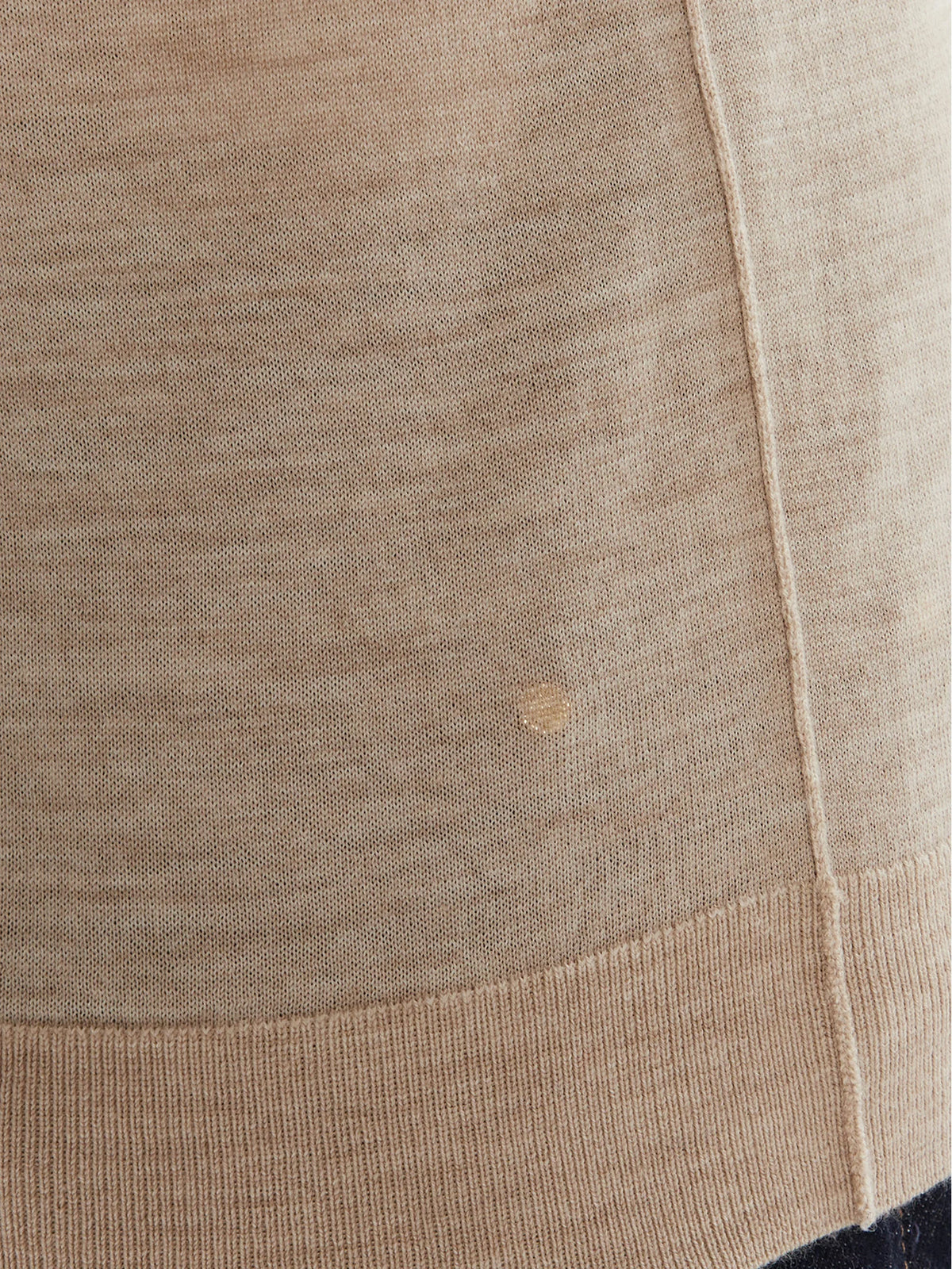 Camisola de ajuste slim em lã virgem - BOSS