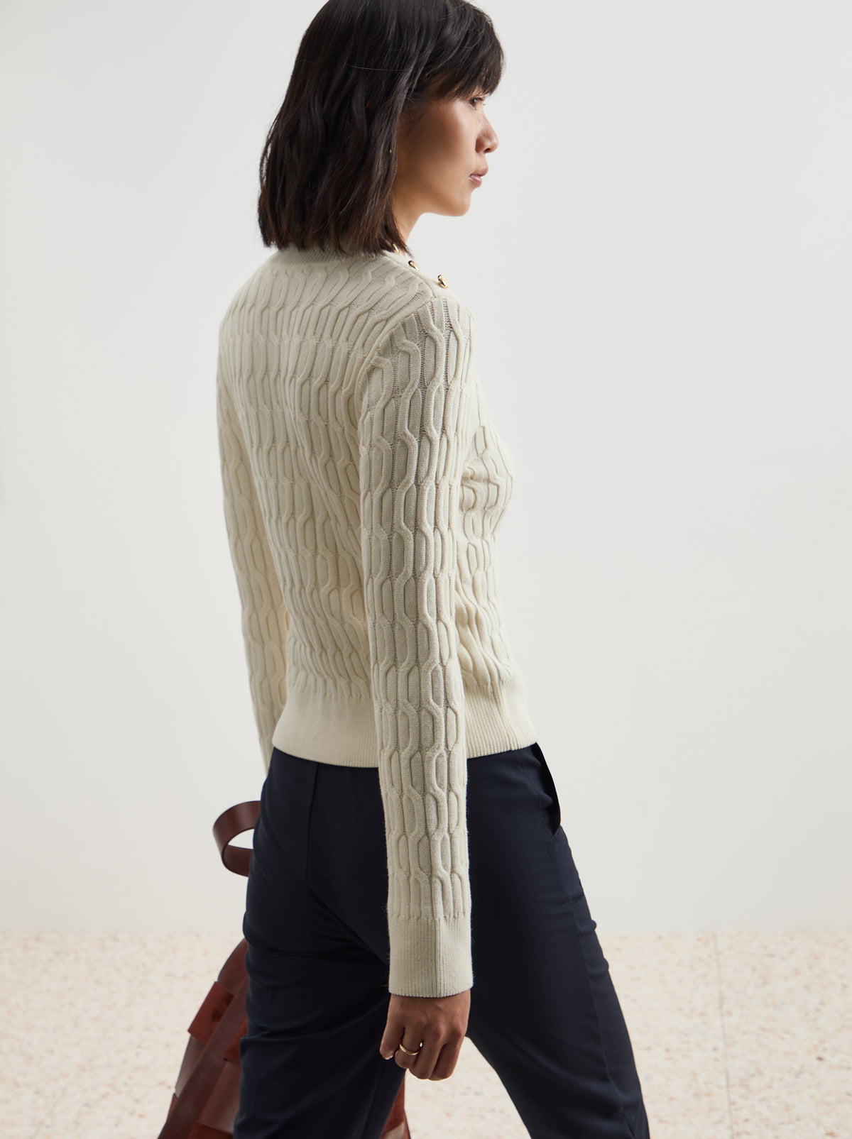 Camisola malha entrançada com botões - DECENIO