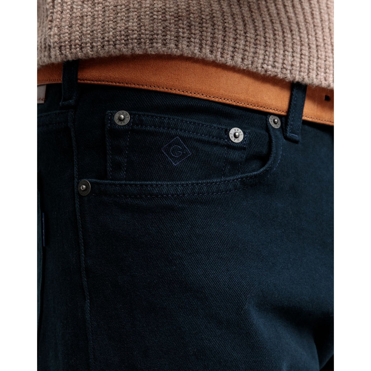 Calças em sarja macia Regular Fit - GANT