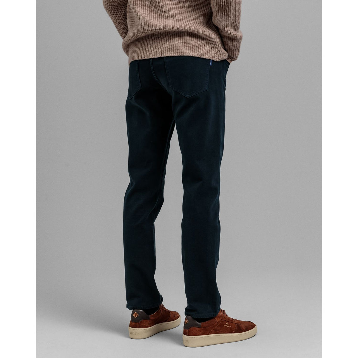 Calças em sarja macia Regular Fit - GANT