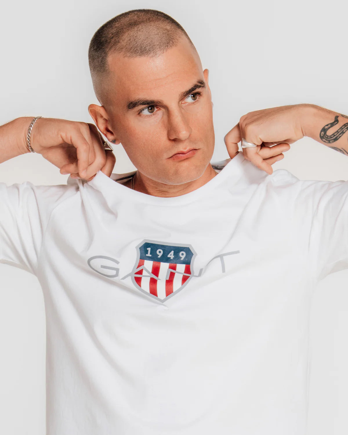 T-shirt Shield