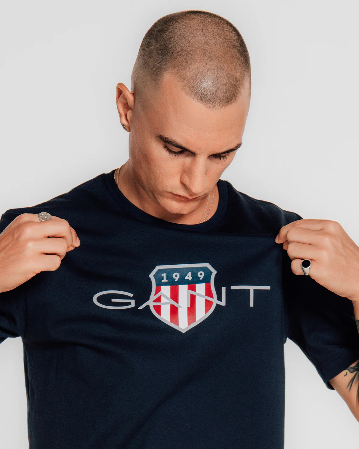 T-shirt Shield