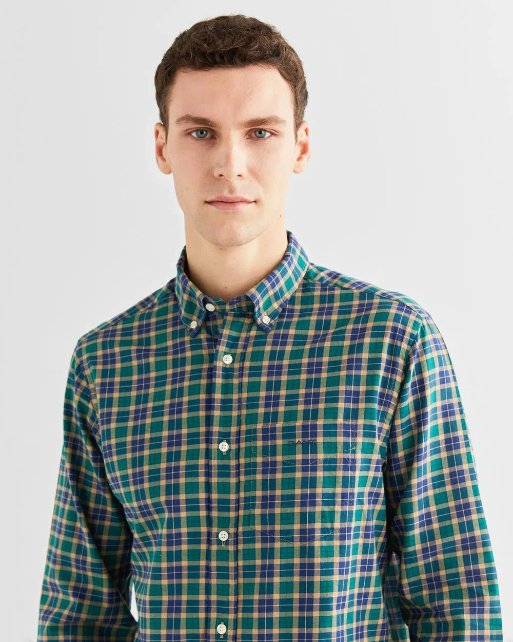 Camisa em sarja leve com padrão de xadrez regular fit - GANT