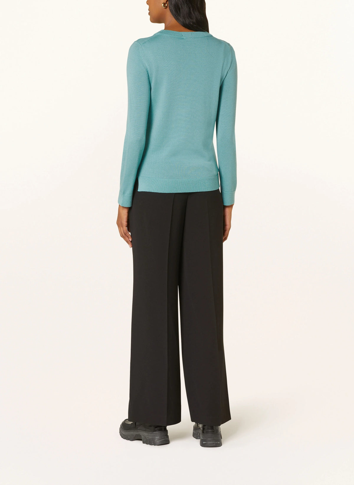 Camisola com gola redonda em lã merino