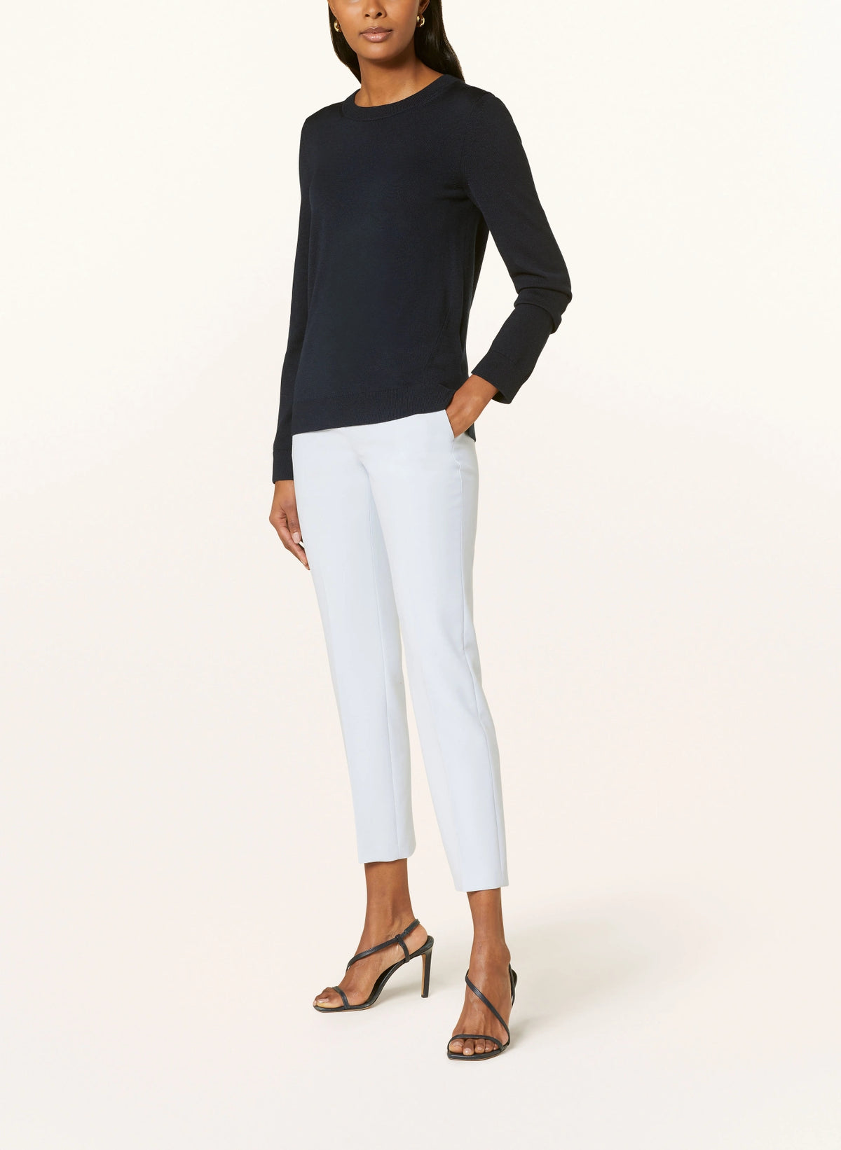 Camisola com gola redonda em lã merino