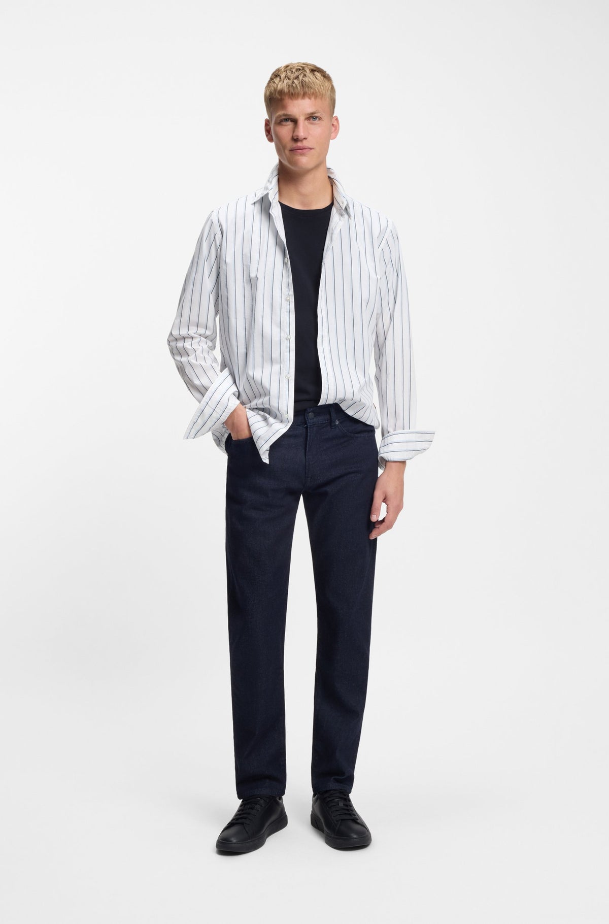 T-shirt em jersey de algodão com logótipo tonal