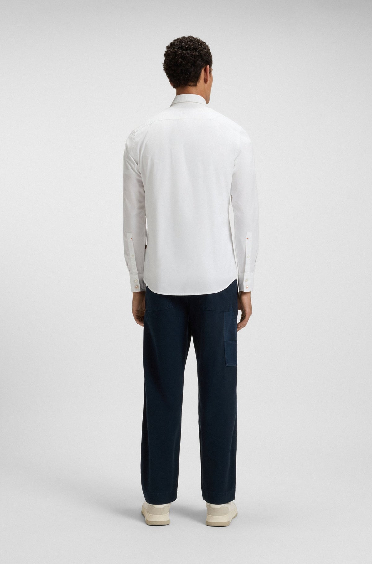 Camisa de ajuste regular em popelina de algodão