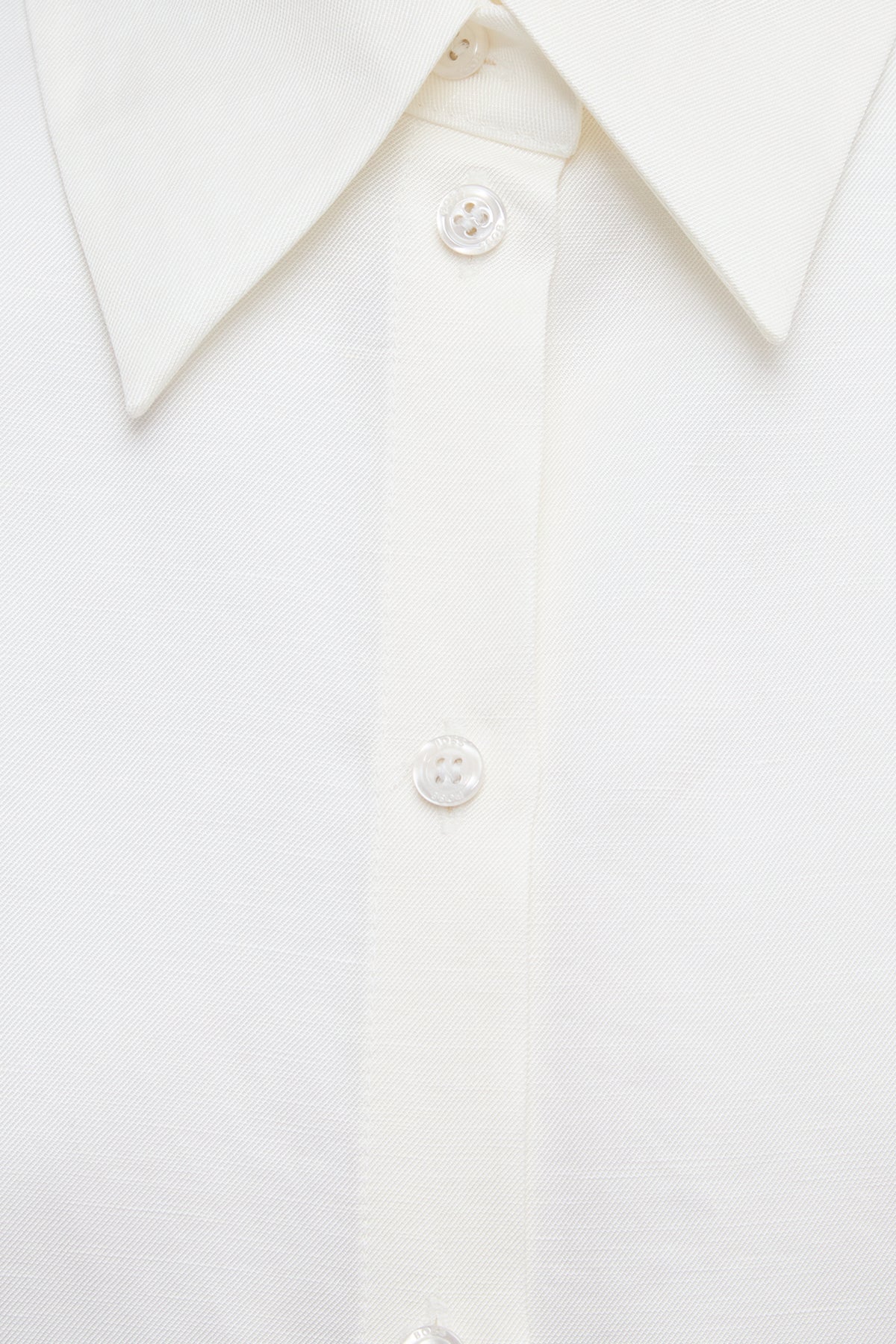 Camisa relaxed fit numa mistura de linho