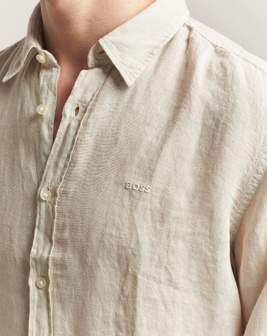 Camisa de corte regular em linho