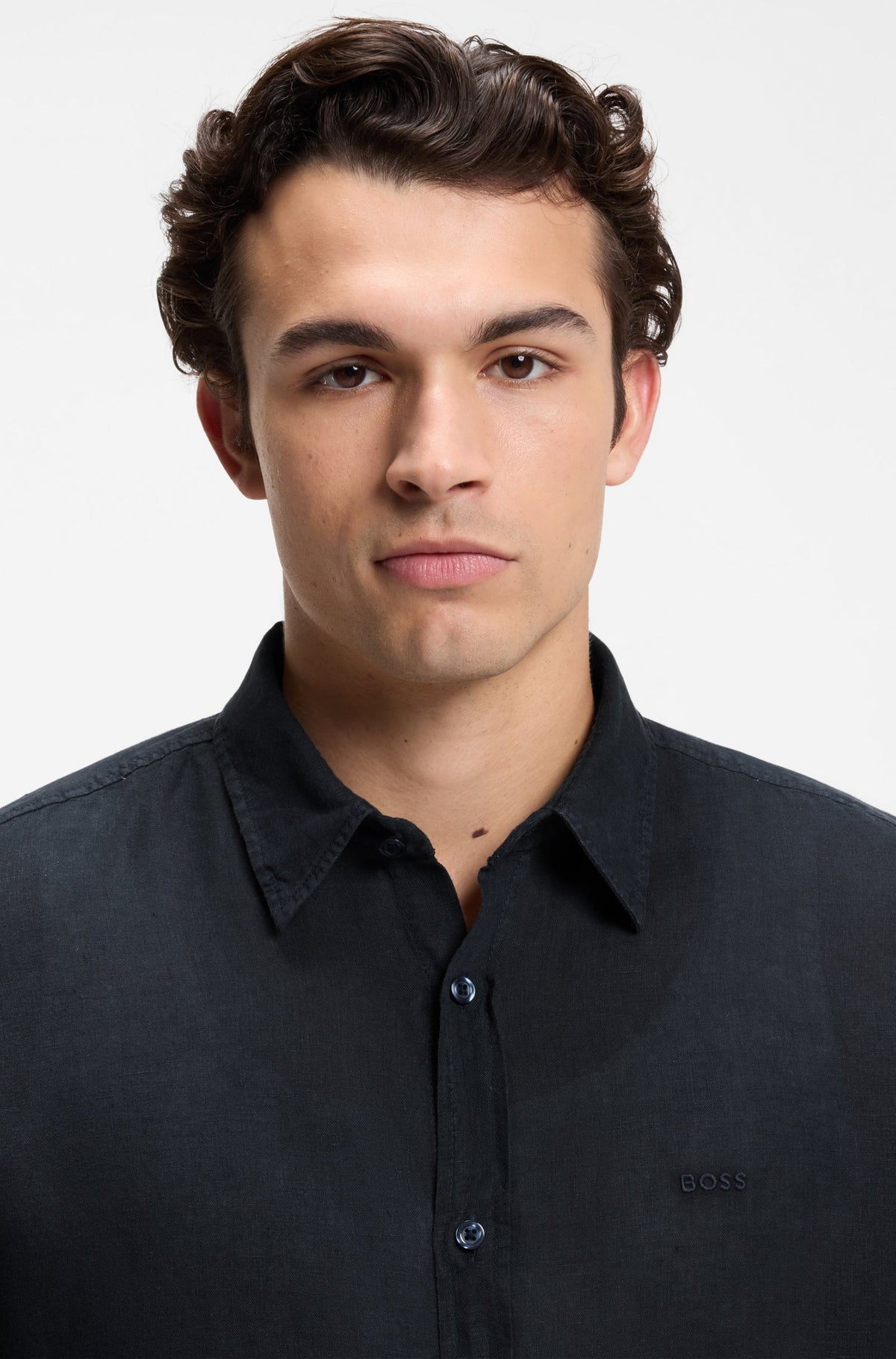 Camisa de corte regular em linho