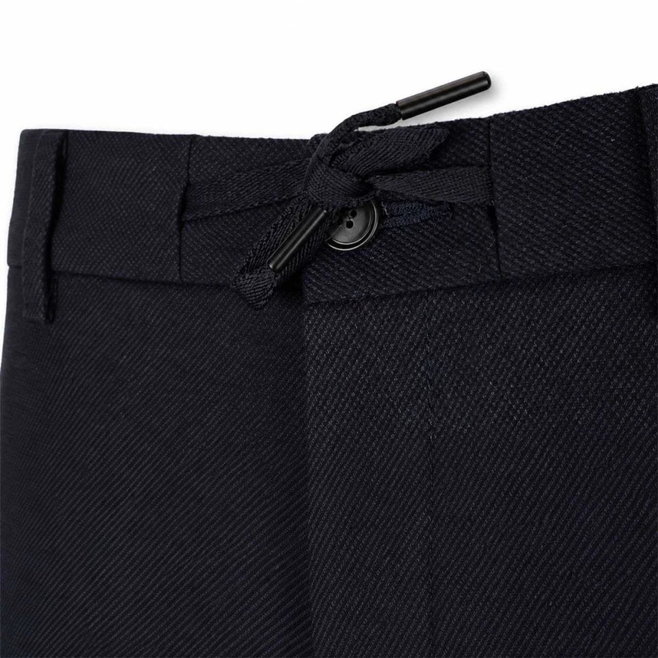 Calças tapered-fit em azul-escuro com elasticidade confortável