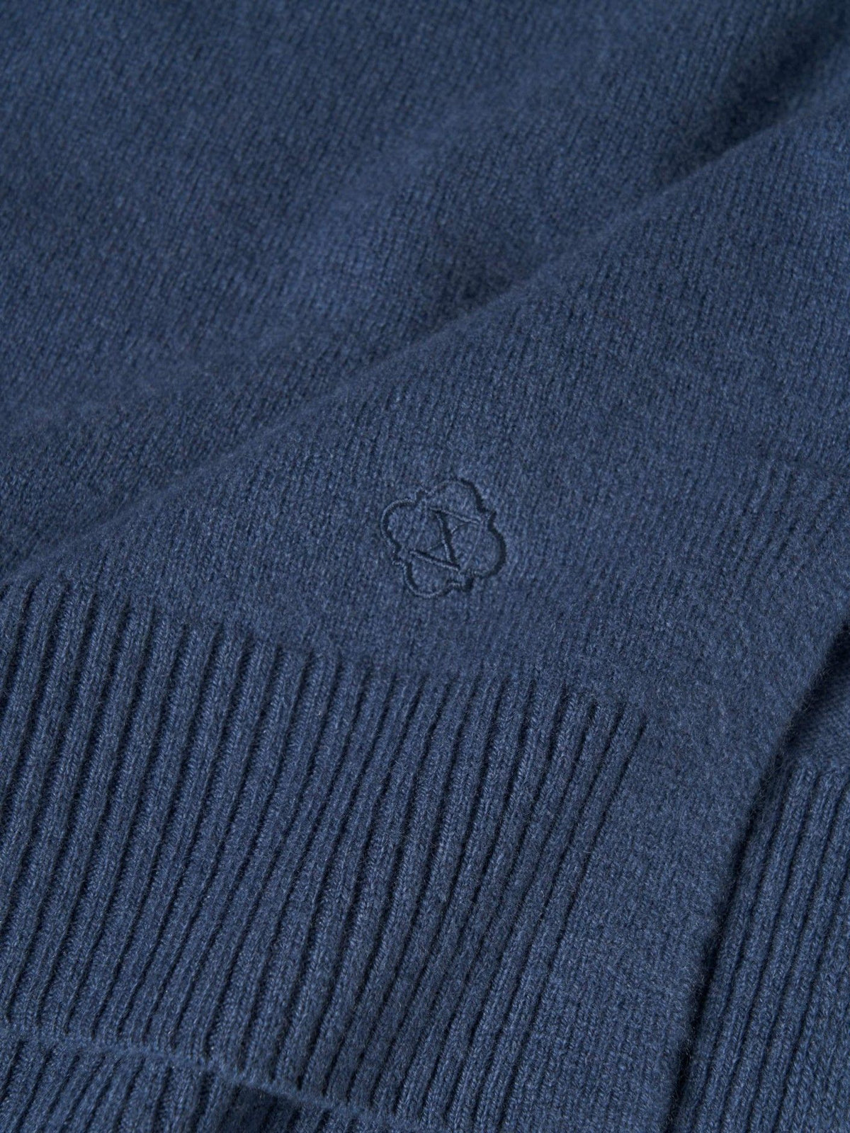 Camisola de lã decote em V - DECENIO