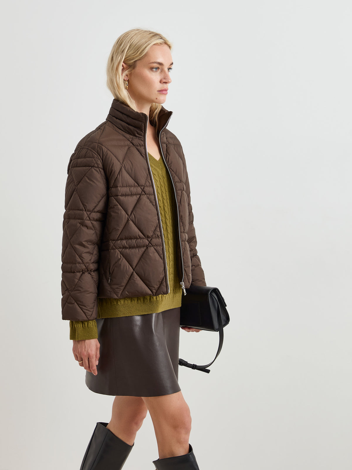 Blusão curto acolchoado - DECENIO