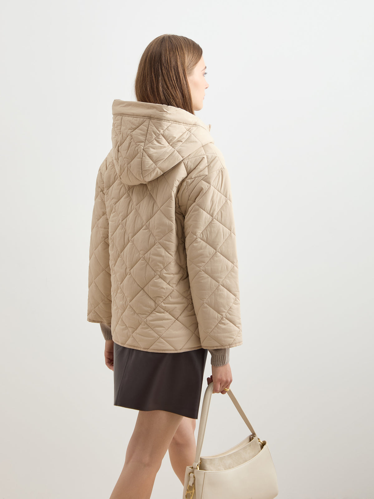 Blusão acolchoado com capuz - DECENIO