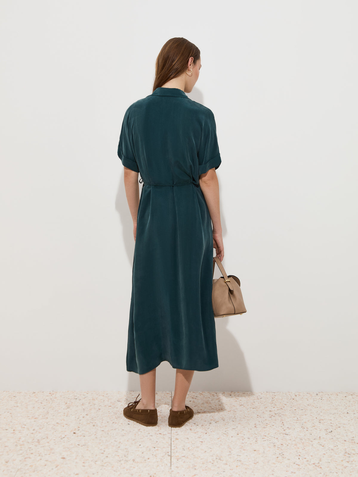 Vestido de trespasse em cupro