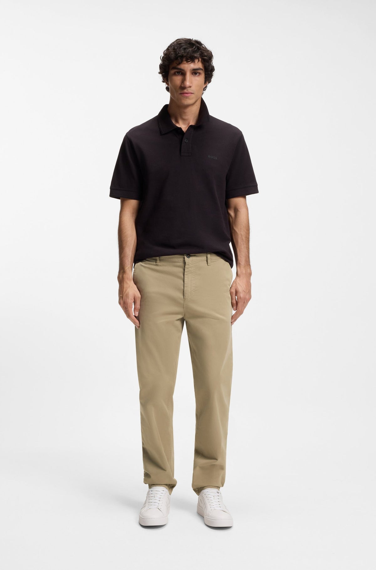 Chinos de ajuste afunilado