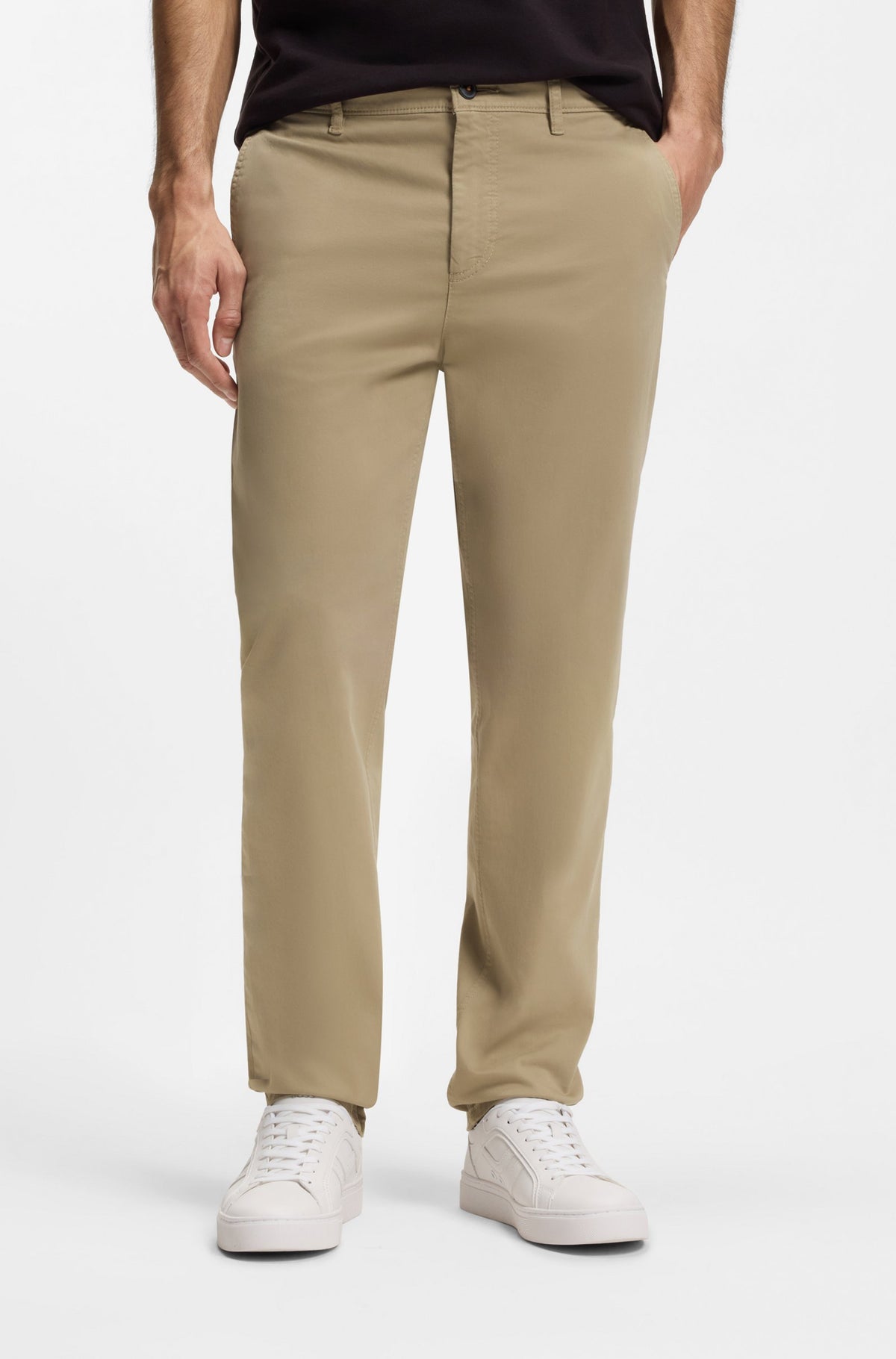 Chinos de ajuste afunilado