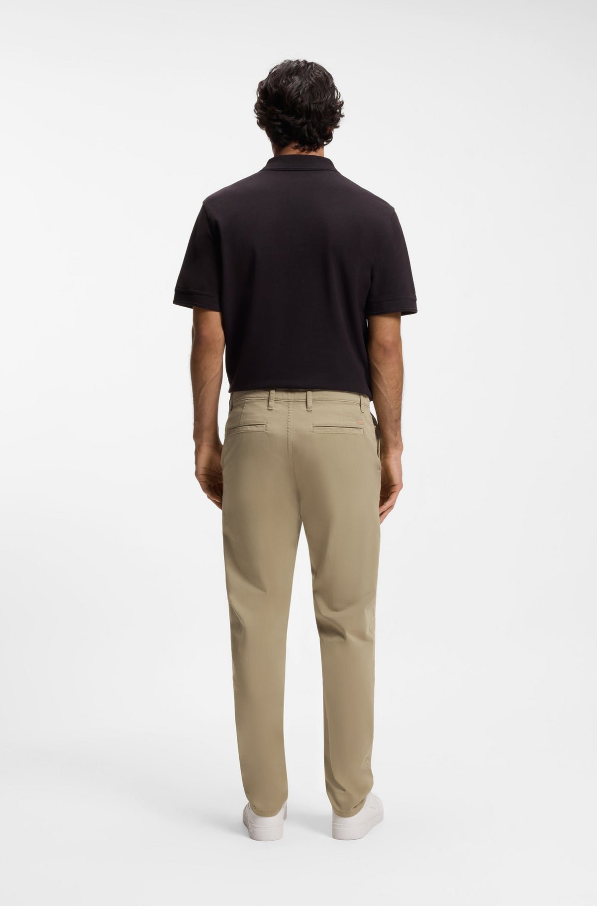 Chinos de ajuste afunilado