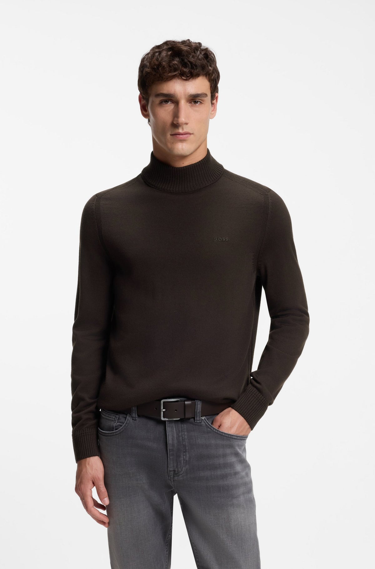 Camisola de gola subida